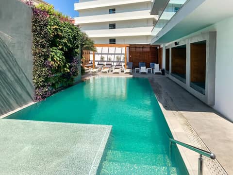 Manousos City Hotel — recepcion & lobby