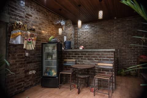 The Ganesha Homestay — dining