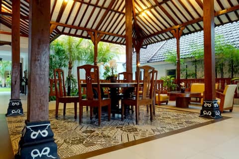 Diana Hotel Jogja — photo 4
