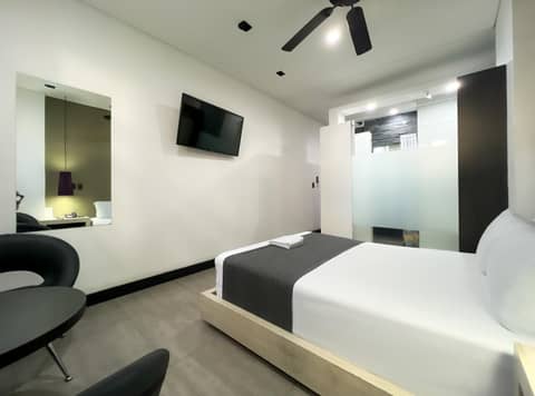 Hotel 47 Medellin Center — photo 2