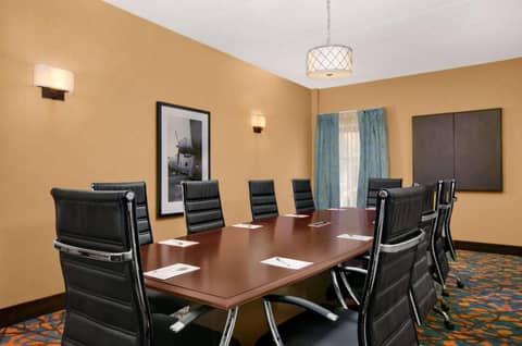 Hampton Inn Chicago-Midway Airport — photo 8