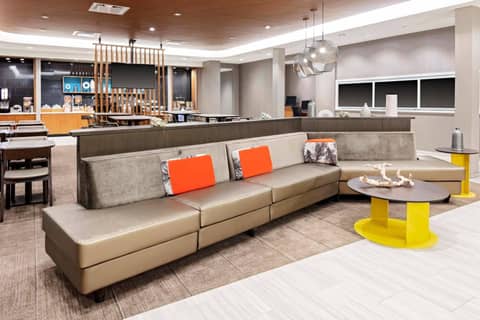 SpringHill Suites by Marriott Kansas City Plaza — lounge