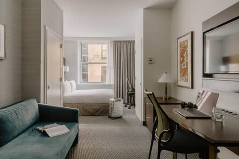 Club Quarters Hotel Faneuil Hall, Boston — hotel room
