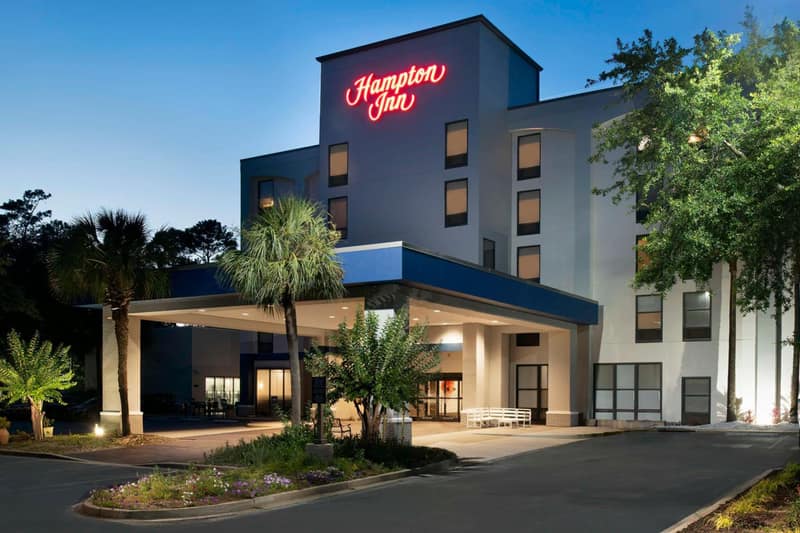 Hampton Inn Northwood — building