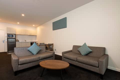 Oaks Auckland Hotel — photo 2