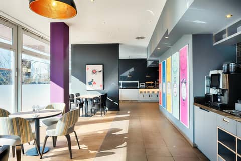 Premier Inn München City Ost — photo 6
