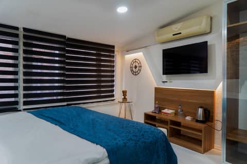The Havana Residence — hotel room