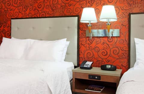 Hampton Inn & Suites Columbus-Downtown, Ohio — photo 9
