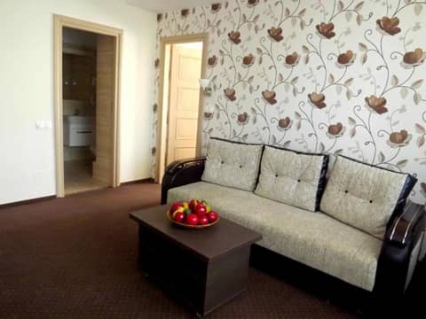 West Plaza Hotel — photo 8
