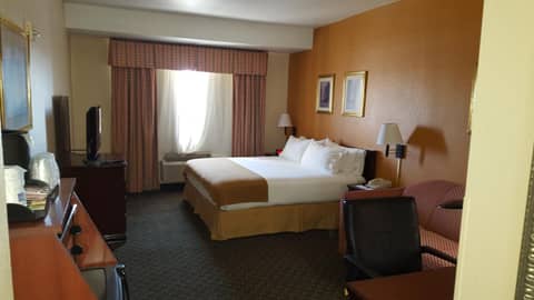Country Inn & Suites by Radisson, Fort Worth West l-30 NAS JRB — photo 3