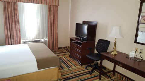 Country Inn & Suites by Radisson, Fort Worth West l-30 NAS JRB — photo 7