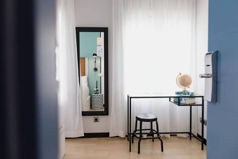 The Little Corner B&B — hotel room