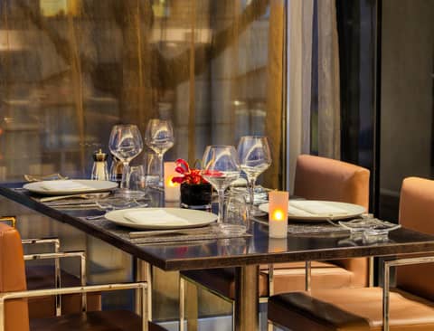 H10 London Waterloo — restaurant
