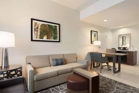 Embassy Suites San Antonio Brooks City Base Hotel & Spa — photo 6