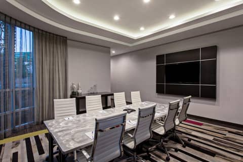 Holiday Inn Express & Suites Anaheim Resort Area by IHG — photo 6