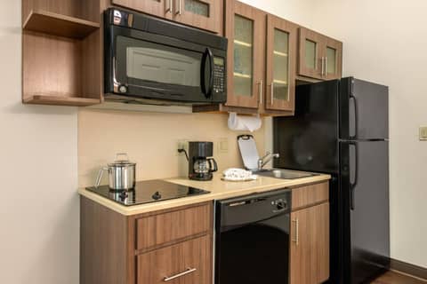 Candlewood Suites Fort Myers Interstate 75 by IHG — photo 9