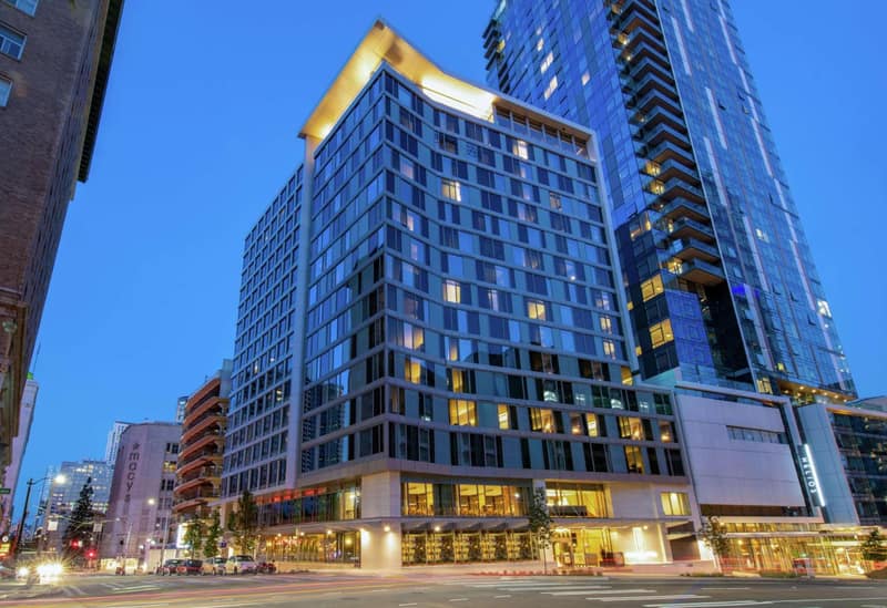 The Charter Hotel Seattle, Curio Collection By Hilton — building