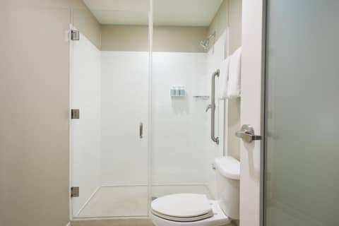 SpringHill Suites St. Louis Brentwood — photo 4