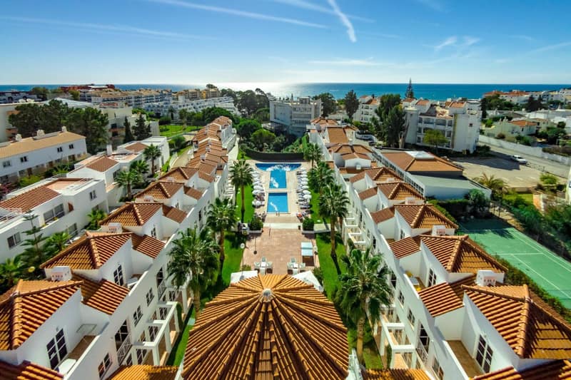 Club Ouratlantico — building