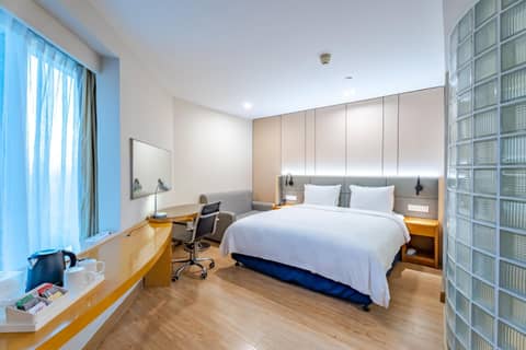 Holiday Inn Express Shanghai Jinqiao Central by IHG — photo 2