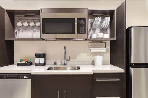 Home2 Suites By Hilton Milwaukee West — photo 9