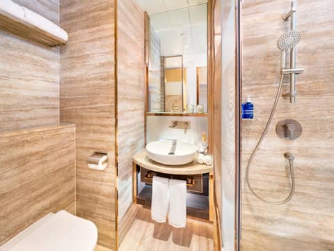 Regala Skycity Hotel by Regal Hotels — photo 3