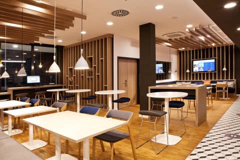 Holiday Inn Express Munich - Olympiapark by IHG — photo 8