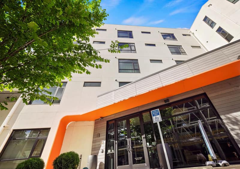 Harthall Hotel — building
