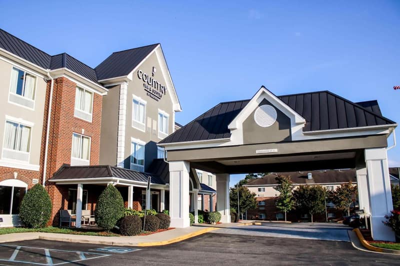 Country Inn & Suites by Radisson, Richmond West at I-64, VA — building