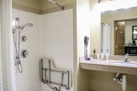 Country Inn & Suites by Radisson, Richmond West at I-64, VA — photo 9