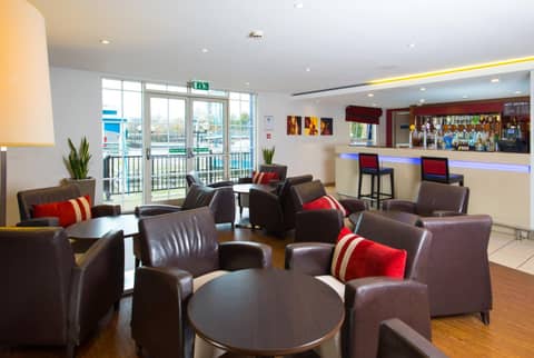 Holiday Inn Express Manchester - Salford Quays by IHG — photo 9