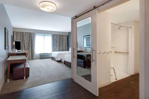 Hampton Inn & Suites Detroit/Troy — photo 6