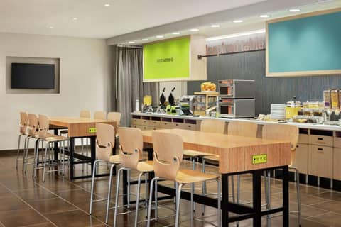 Home2 Suites By Hilton Brooklyn Park Minneapolis — photo 3
