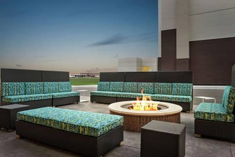 Home2 Suites By Hilton Brooklyn Park Minneapolis — photo 7