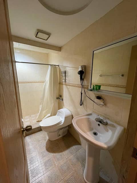 HOTEL SAN THOMAS INN — photo 2
