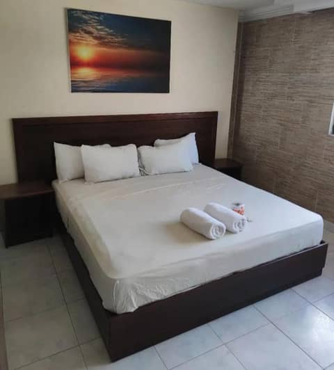 HOTEL SAN THOMAS INN — photo 9