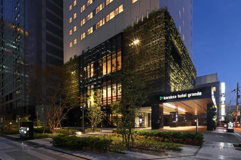 karaksa hotel grande Shin-Osaka Tower — building