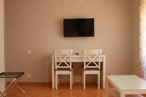 Apartamentos Resitur — hotel room