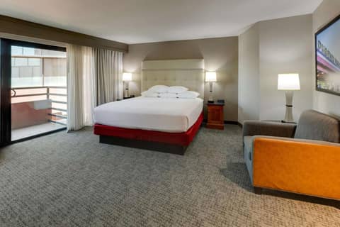 Drury Inn & Suites Phoenix Airport — photo 4