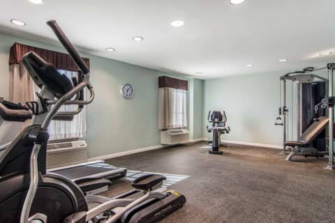 Clarion Inn & Suites Atlanta Downtown — photo 2