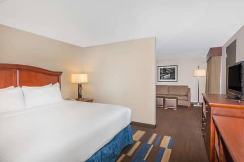 Wyndham New Orleans French Quarter — photo 4