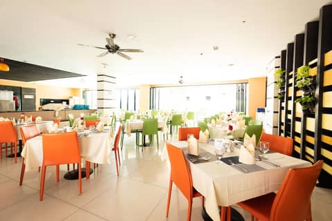 Vogue Pattaya Hotel — photo 9