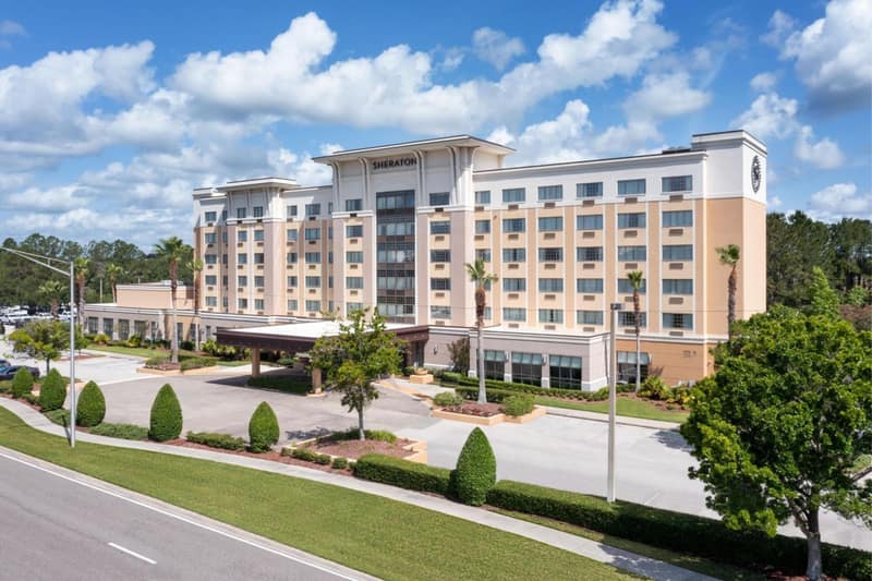 Sheraton Jacksonville Hotel — building