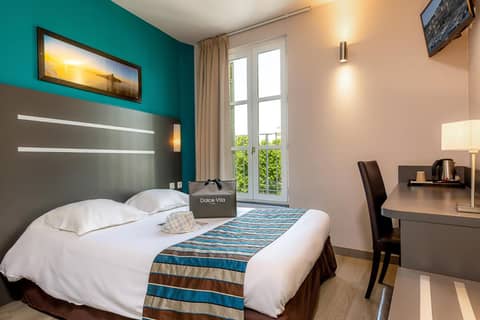 Hotel Terminus Saint-Charles — hotel room