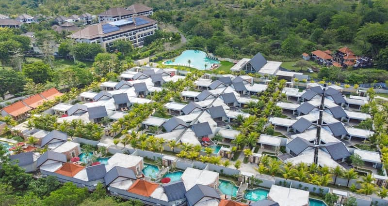 Vivara Bali Private Pool Villas & Spa Retreat — building