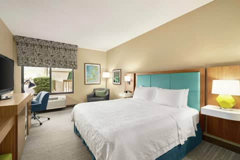 Hampton Inn Portland Airport — photo 6