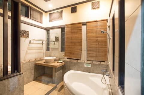 Grand Sehati & Spa, Ubud — bathroom