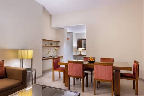 Grand Millennium Al Wahda Hotel and Executive Apartments Abu Dhabi — photo 9