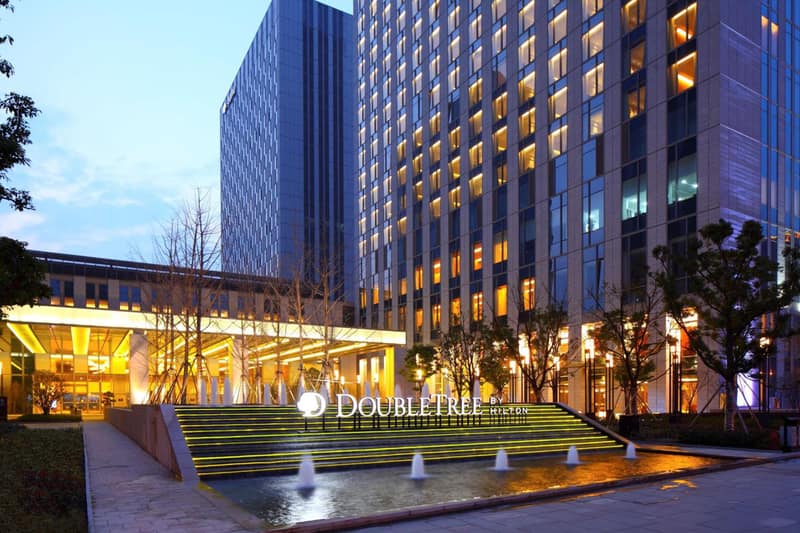 DoubleTree by Hilton Hangzhou East — building