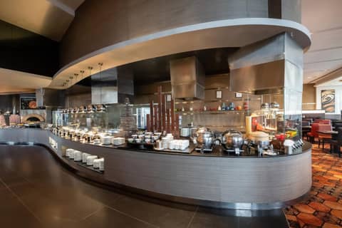 Four Points by Sheraton Bangkok Ploenchit Sukhumvit — photo 2